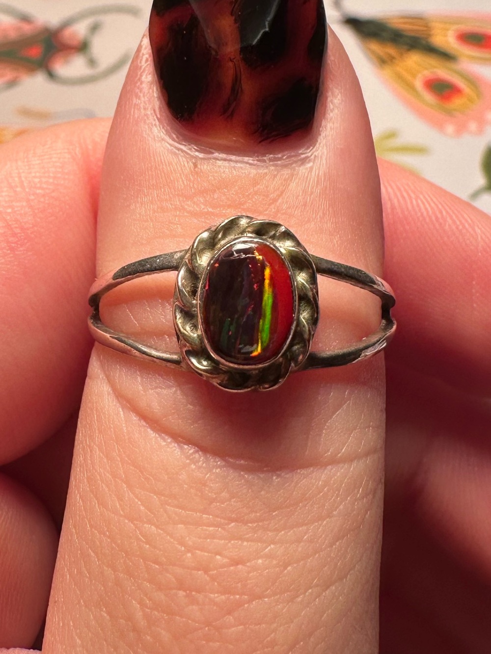 Sterling Silver Fire Opal-Effect Oval Ring in Silver - Women's Jewelry